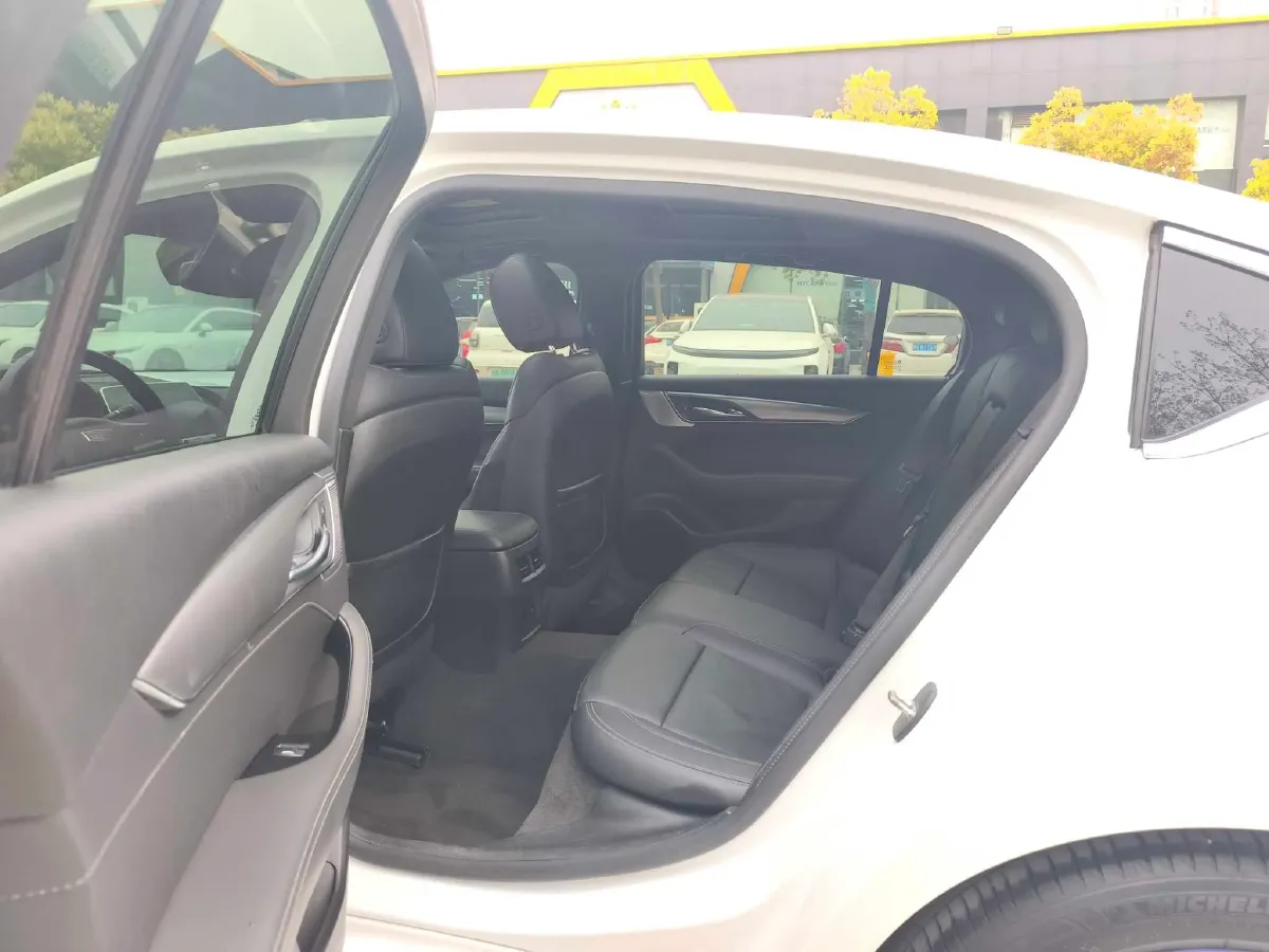 2021 Cadillac CT5 2.0T 237HP L4 10AT,autocango,china used car exporter,china ev exporter,chinese used car exporter,chinese used ev exporter