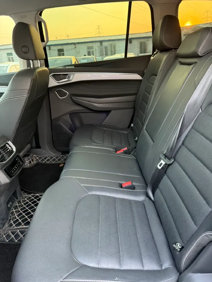 2021 Volkswagen Talagon 2.0T 220HP L4 7DCT,autocango,china used car exporter,china ev exporter,chinese used car exporter,chinese used ev exporter