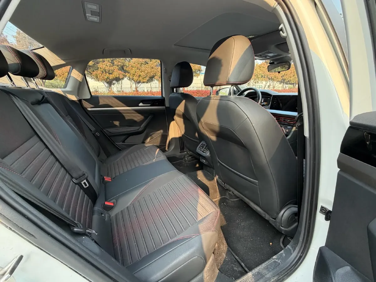 2023 Volkswagen Lavida 1.5T 160HP L4 7DCT,autocango,china used car exporter,china ev exporter,chinese used car exporter,chinese used ev exporter