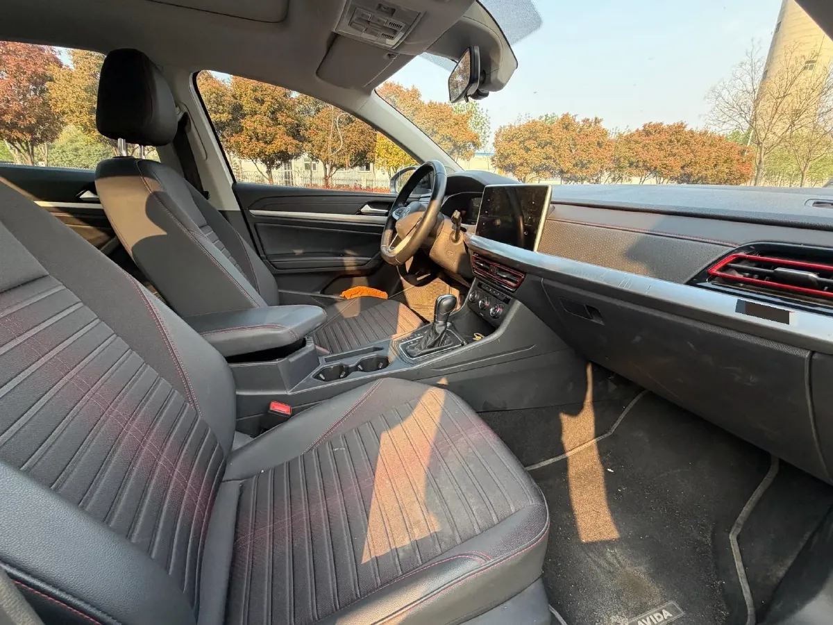 2023 Volkswagen Lavida 1.5T 160HP L4 7DCT,autocango,china used car exporter,china ev exporter,chinese used car exporter,chinese used ev exporter