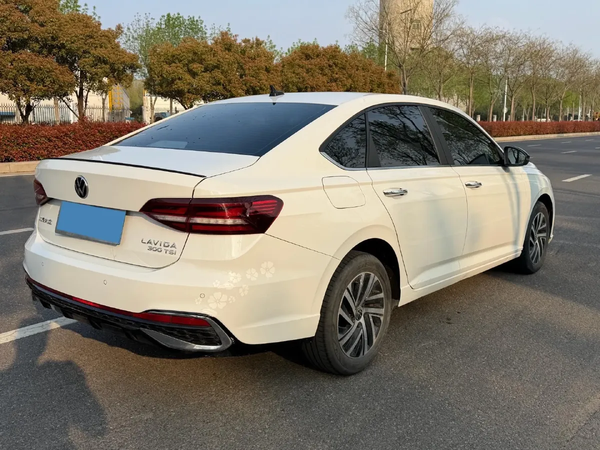 2023 Volkswagen Lavida 1.5T 160HP L4 7DCT,autocango,china used car exporter,china ev exporter,chinese used car exporter,chinese used ev exporter