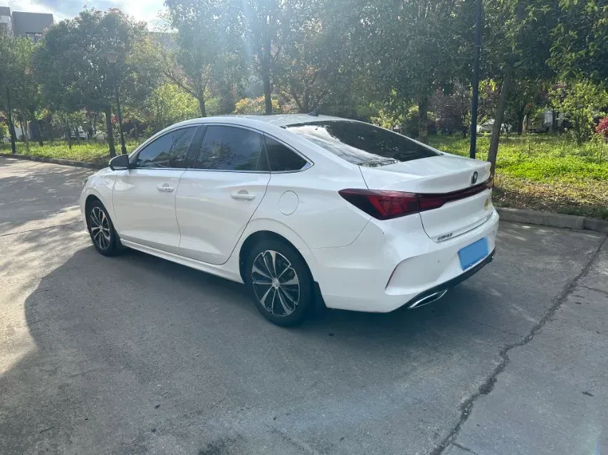 2022 ChangAn Eado 1.4T 160HP L4 7DCT,autocango,china used car exporter,china ev exporter,chinese used car exporter,chinese used ev exporter