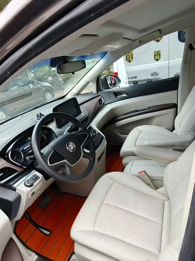 2022 Buick GL8 2.0T 237HP L4 9AT,autocango,china used car exporter,china ev exporter,chinese used car exporter,chinese used ev exporter