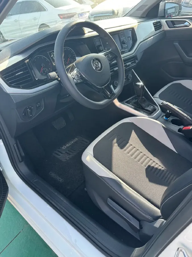 2019 Volkswagen Polo 1.5L 113HP L4 6AT,autocango,china used car exporter,china ev exporter,chinese used car exporter,chinese used ev exporter