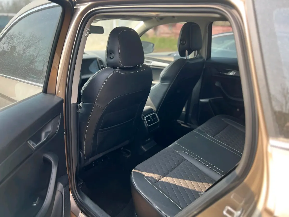 2018 Skoda Octavia 1.4T 150HP L4 7DCT,autocango,china used car exporter,china ev exporter,chinese used car exporter,chinese used ev exporter