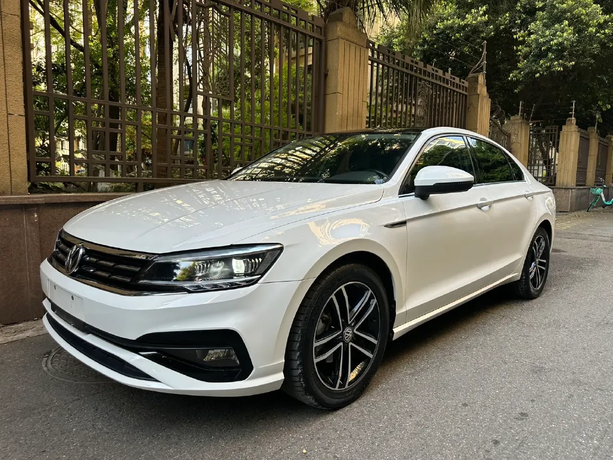 2019 Volkswagen Passat 1.4T 150HP L4 7DCT,autocango,china used car exporter,china ev exporter,chinese used car exporter,chinese used ev exporter