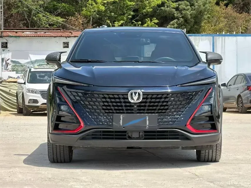 2021 ChangAn UNI-T 1.5T 180HP L4 7DCT,autocango,china used car exporter,china ev exporter,chinese used car exporter,chinese used ev exporter