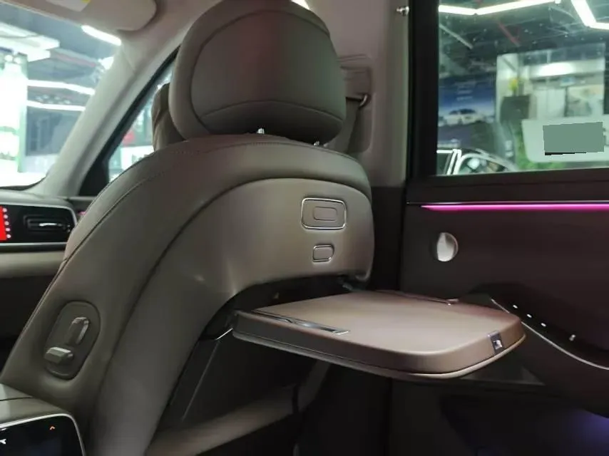 2026 AITO AITO M7 REEV 160HP REEV,autocango,china used car exporter,china ev exporter,chinese used car exporter,chinese used ev exporter