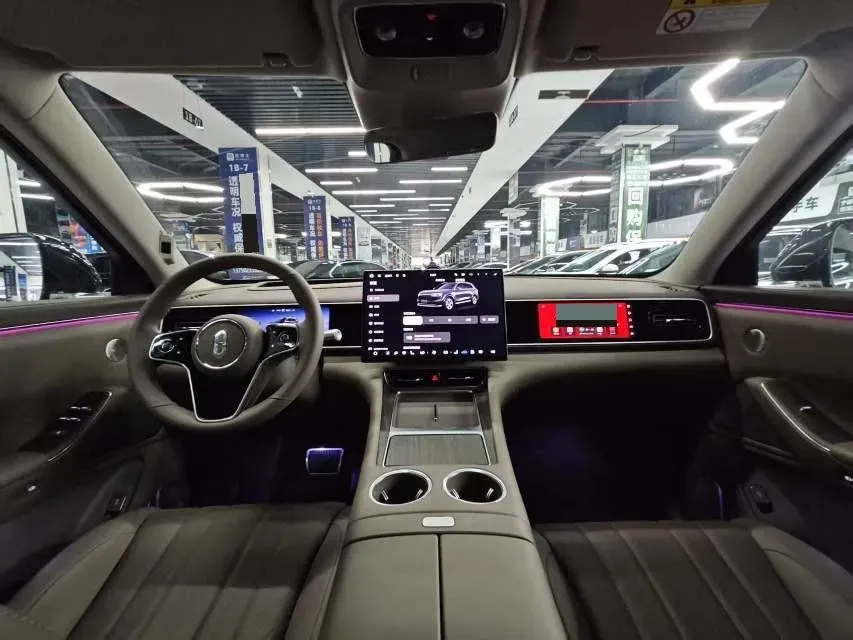 2026 AITO AITO M7 REEV 160HP REEV,autocango,china used car exporter,china ev exporter,chinese used car exporter,chinese used ev exporter