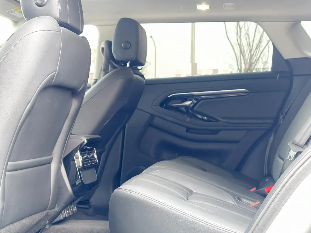 2022 Land Rover Range Rover Evoque 2.0T 200HP L4 9AT,autocango,china used car exporter,china ev exporter,chinese used car exporter,chinese used ev exporter