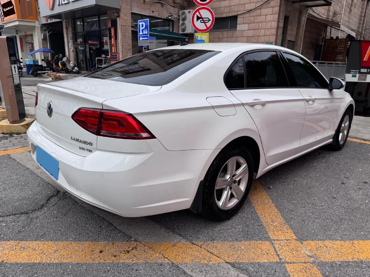 2018 Volkswagen Lamando 1.4T 131HP L4 7DCT,autocango,china used car exporter,china ev exporter,chinese used car exporter,chinese used ev exporter