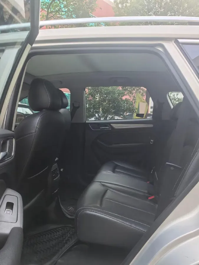 2018 Roewe RX5 1.5T 169HP L4 2AT PHEV 12KWH,autocango,china used car exporter,china ev exporter,chinese used car exporter,chinese used ev exporter