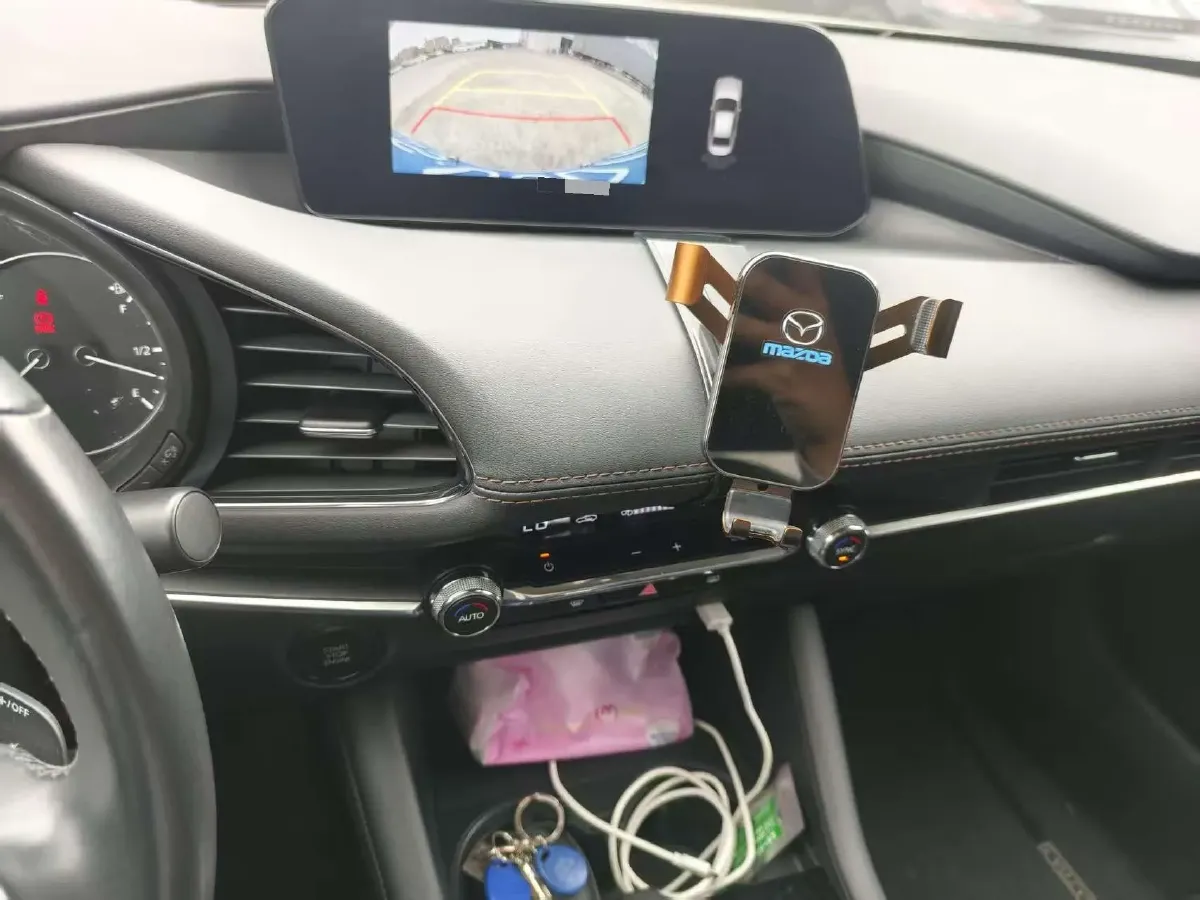 2021 Mazda 3 Axela 2.0L 158HP L4 6AT,autocango,china used car exporter,china ev exporter,chinese used car exporter,chinese used ev exporter