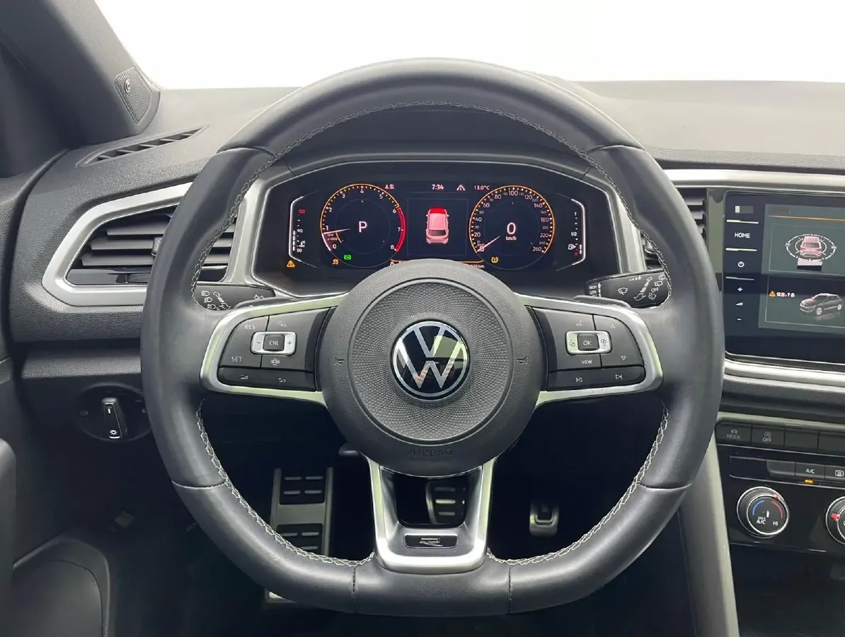 2022 Volkswagen T-Roc 1.4T 150HP L4 7DCT,autocango,china used car exporter,china ev exporter,chinese used car exporter,chinese used ev exporter