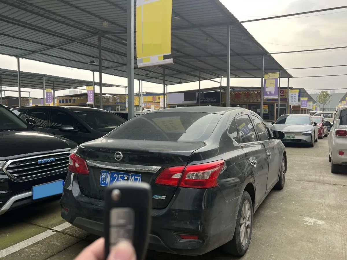 2021 Nissan Sylphy 1.6L 122HP L4 5MT,autocango,china used car exporter,china ev exporter,chinese used car exporter,chinese used ev exporter