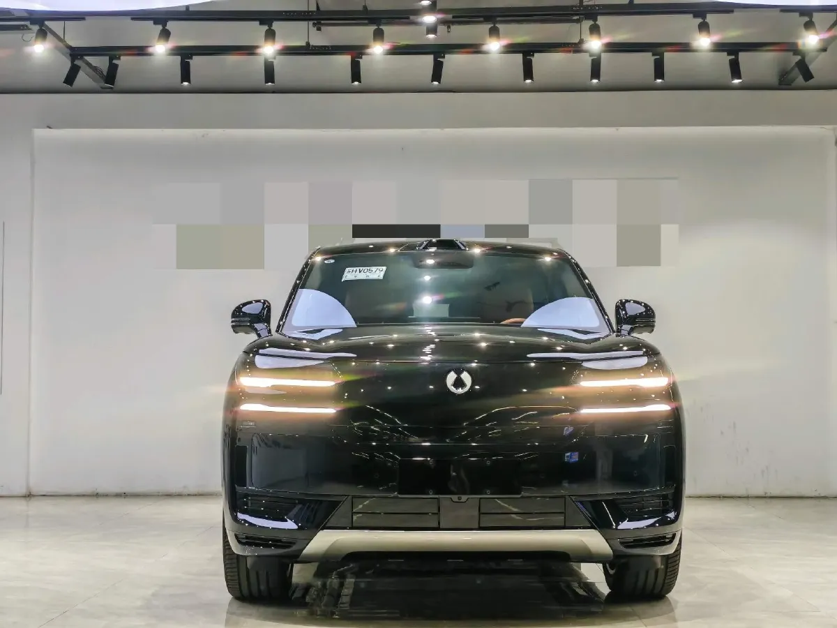 2026 Denza DenzaN9 2.0T 207HP L4 E-CVT PHEV,autocango,china used car exporter,china ev exporter,chinese used car exporter,chinese used ev exporter