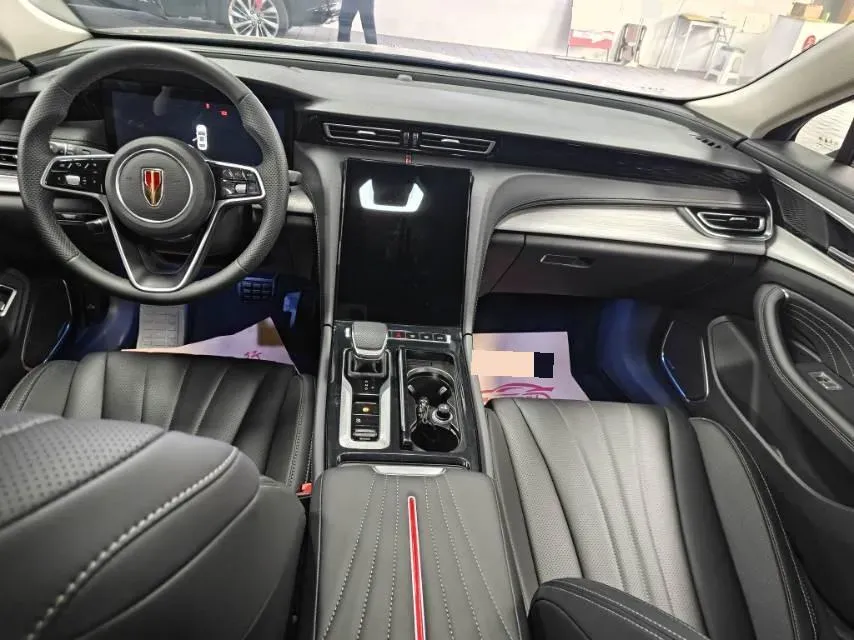 2025 HongQi H5 1.5T 150HP L4 1DHT PHEV,autocango,china used car exporter,china ev exporter,chinese used car exporter,chinese used ev exporter