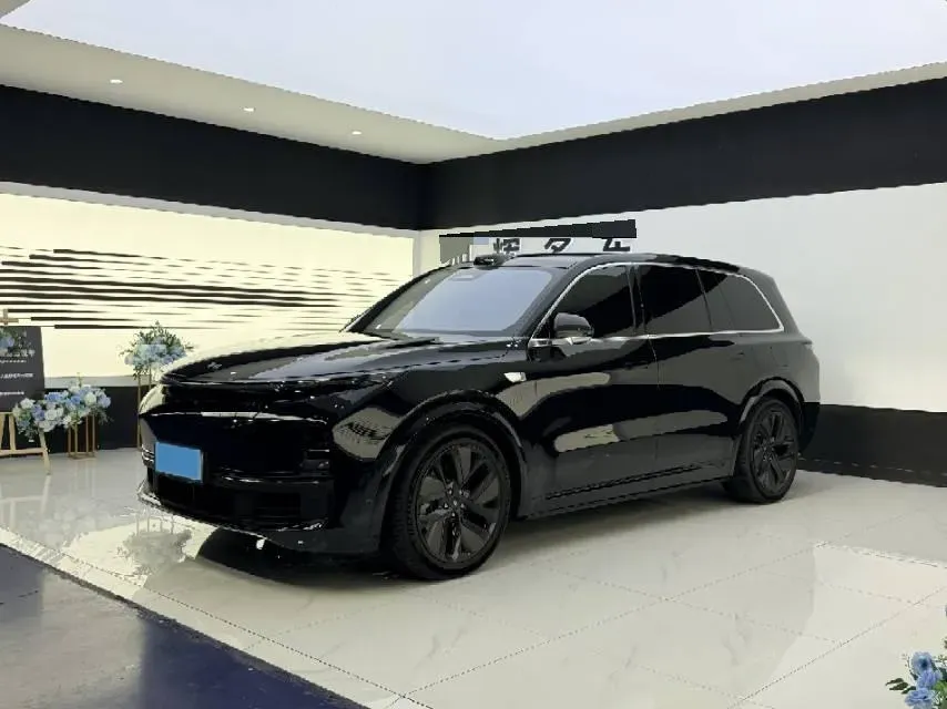 2023 Li L9 Range Extended 154HP REEV 42.6KWH,autocango,china used car exporter,china ev exporter,chinese used car exporter,chinese used ev exporter