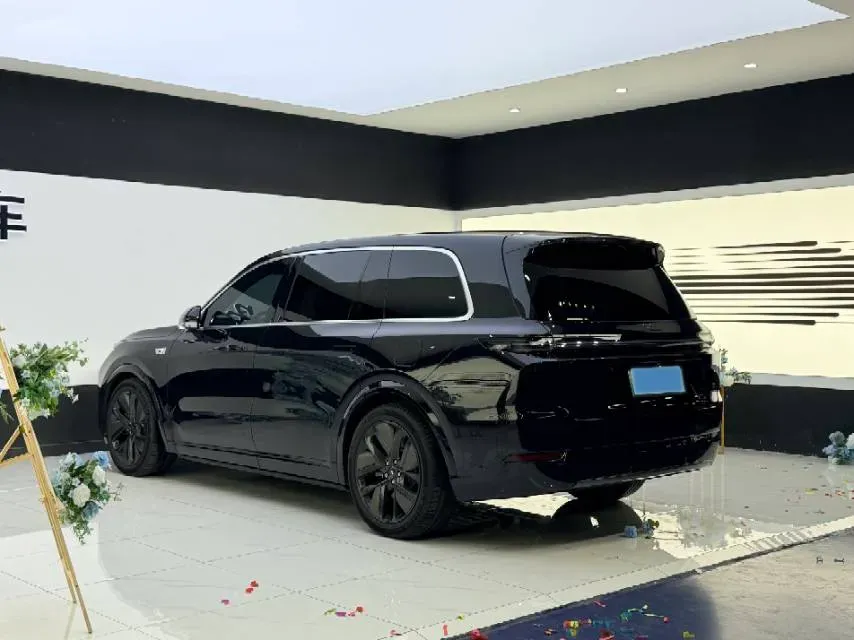2023 Li L9 Range Extended 154HP REEV 42.6KWH,autocango,china used car exporter,china ev exporter,chinese used car exporter,chinese used ev exporter
