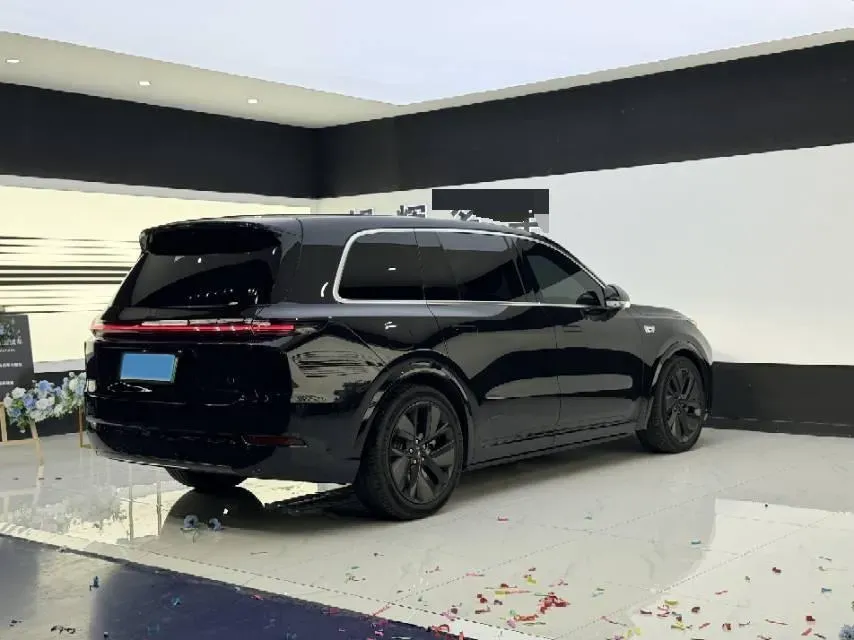 2023 Li L9 Range Extended 154HP REEV 42.6KWH,autocango,china used car exporter,china ev exporter,chinese used car exporter,chinese used ev exporter