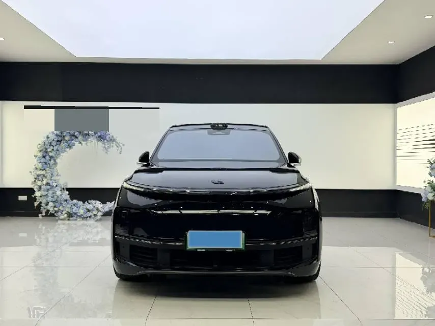 2023 Li L9 Range Extended 154HP REEV 42.6KWH,autocango,china used car exporter,china ev exporter,chinese used car exporter,chinese used ev exporter