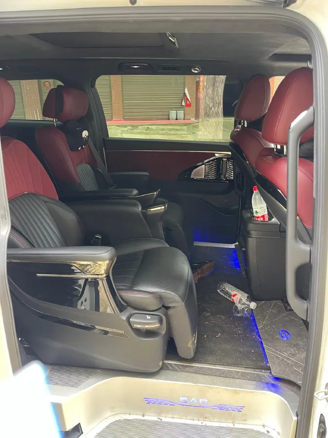 2023 GAC Trumpchi M8 2.0T 252HP L4 8AT,autocango,china used car exporter,china ev exporter,chinese used car exporter,chinese used ev exporter