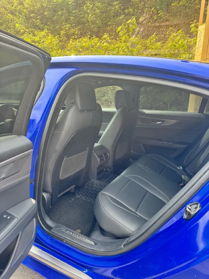 2020 Jaguar XEL 2.0T 200HP L4 8AT,autocango,china used car exporter,china ev exporter,chinese used car exporter,chinese used ev exporter