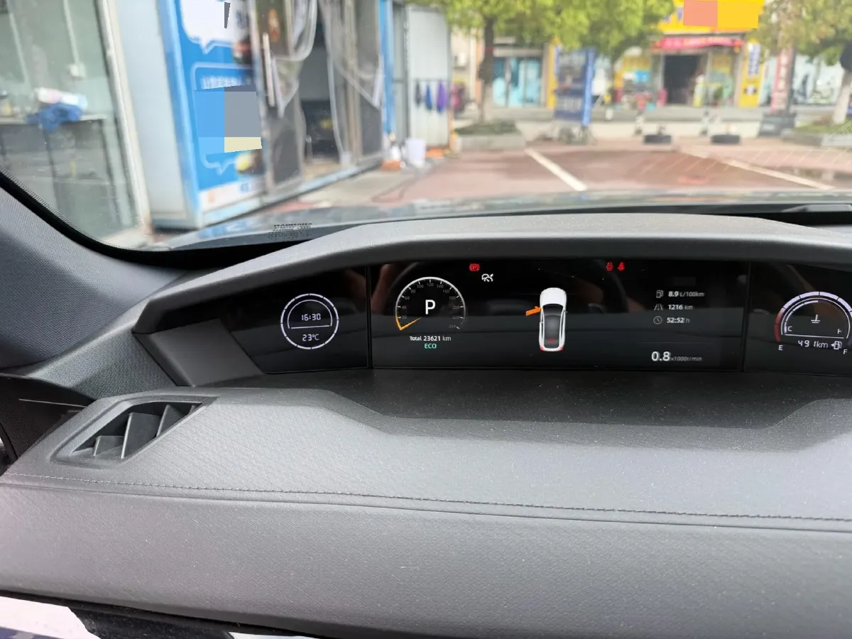 2022 ChangAn UNI-V 1.5T 188HP L4 7DCT,autocango,china used car exporter,china ev exporter,chinese used car exporter,chinese used ev exporter