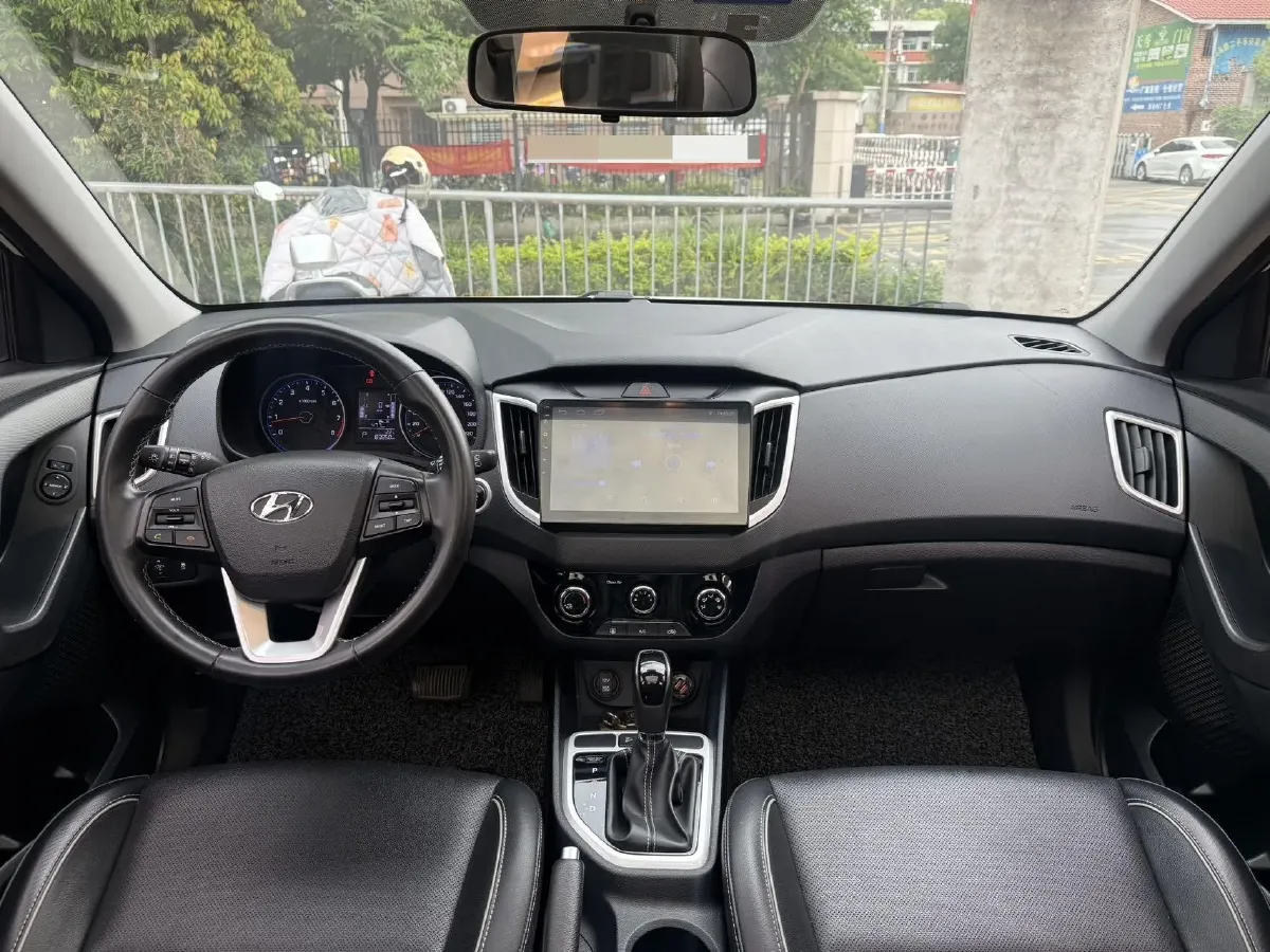 2017 Hyundai ix25 1.6L 125HP L4 6AT,autocango,china used car exporter,china ev exporter,chinese used car exporter,chinese used ev exporter