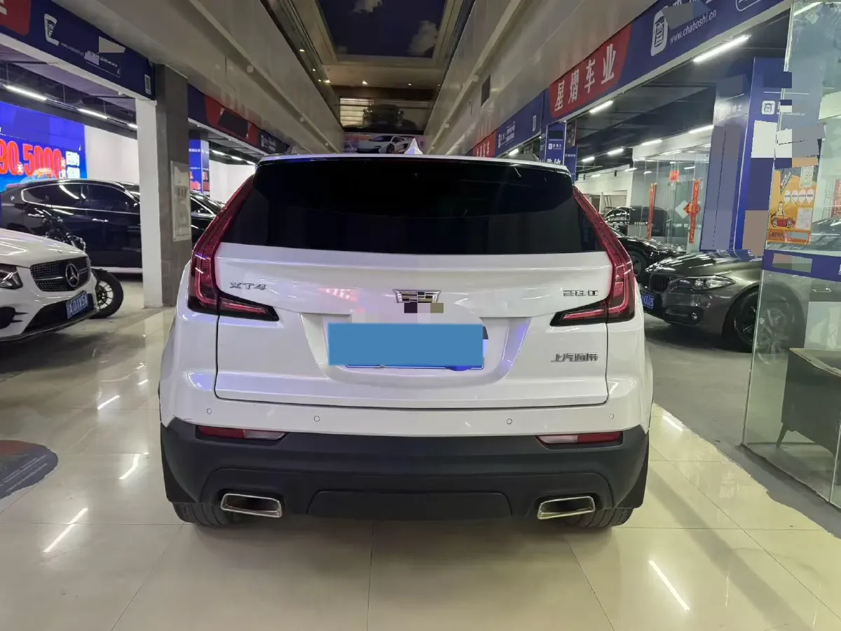 2020 Cadillac XT4 2.0T 241HP L4 9AT,autocango,china used car exporter,china ev exporter,chinese used car exporter,chinese used ev exporter