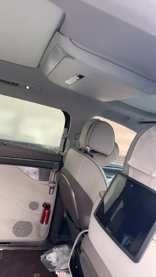 2022 HongQi HS7 3.0T 337HP V6 8AT,autocango,china used car exporter,china ev exporter,chinese used car exporter,chinese used ev exporter