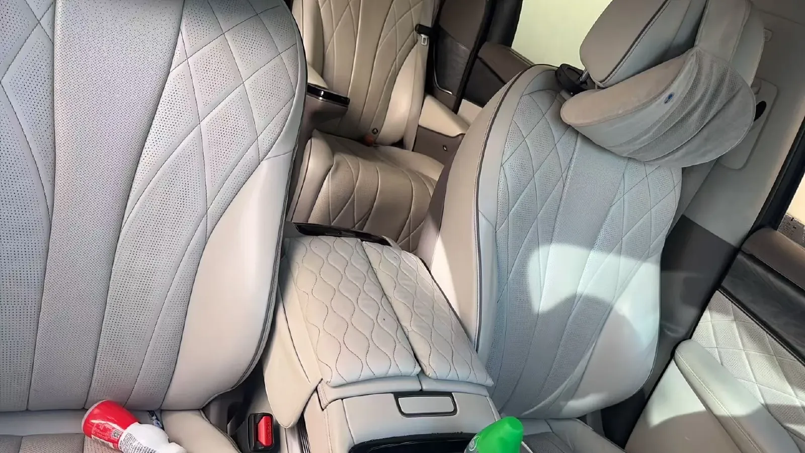 2022 HongQi HS7 3.0T 337HP V6 8AT,autocango,china used car exporter,china ev exporter,chinese used car exporter,chinese used ev exporter