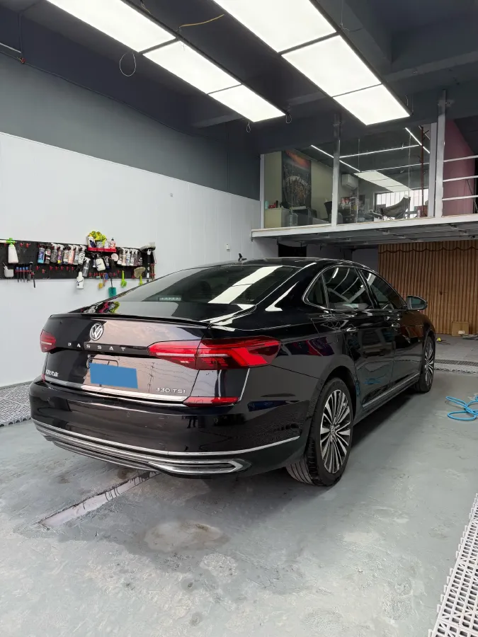 2019 Volvo V40 1.5T 152HP L4 6AT,autocango,china used car exporter,china ev exporter,chinese used car exporter,chinese used ev exporter