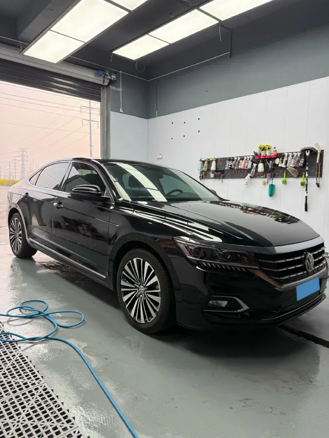 2019 Volvo V40 1.5T 152HP L4 6AT,autocango,china used car exporter,china ev exporter,chinese used car exporter,chinese used ev exporter