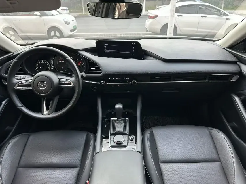 2023 Mazda 3 Axela 2.0L 158HP L4 6AT,autocango,china used car exporter,china ev exporter,chinese used car exporter,chinese used ev exporter