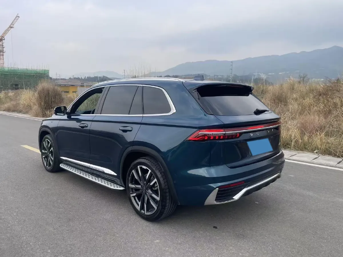 2021 Geely Monjaro 2.0T 218HP L4 7DCT,autocango,china used car exporter,china ev exporter,chinese used car exporter,chinese used ev exporter