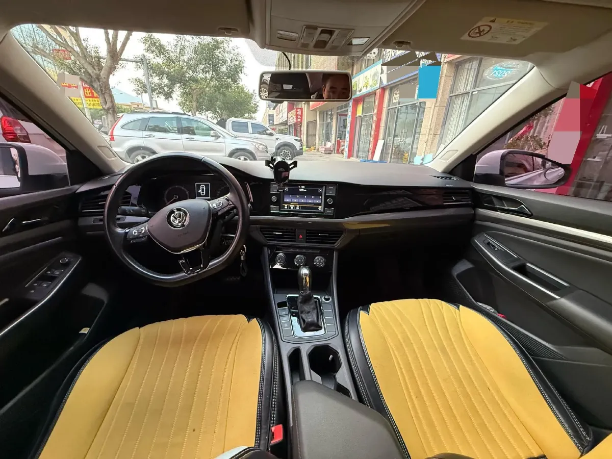 2020 Volkswagen Bora 1.5L 113HP L4 6AT,autocango,china used car exporter,china ev exporter,chinese used car exporter,chinese used ev exporter