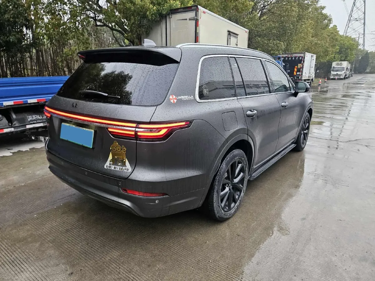 2020 Li ONE Range Extended 131HP REEV 40.5KWH,autocango,china used car exporter,china ev exporter,chinese used car exporter,chinese used ev exporter