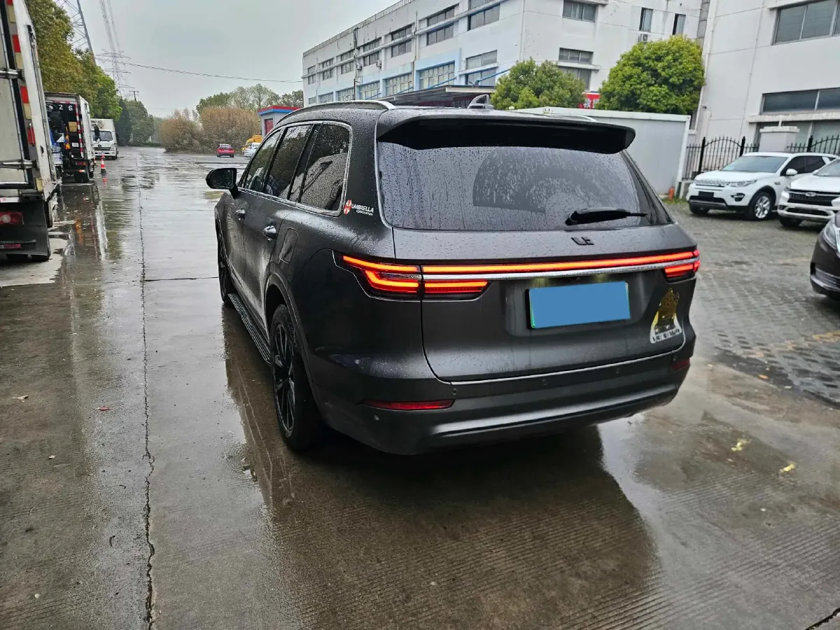 2020 Li ONE Range Extended 131HP REEV 40.5KWH,autocango,china used car exporter,china ev exporter,chinese used car exporter,chinese used ev exporter
