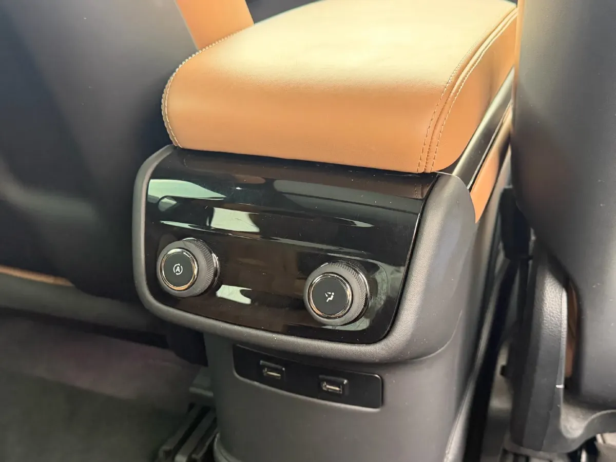 2020 NIO ES8 BEV 100KWH,autocango,china used car exporter,china ev exporter,chinese used car exporter,chinese used ev exporter