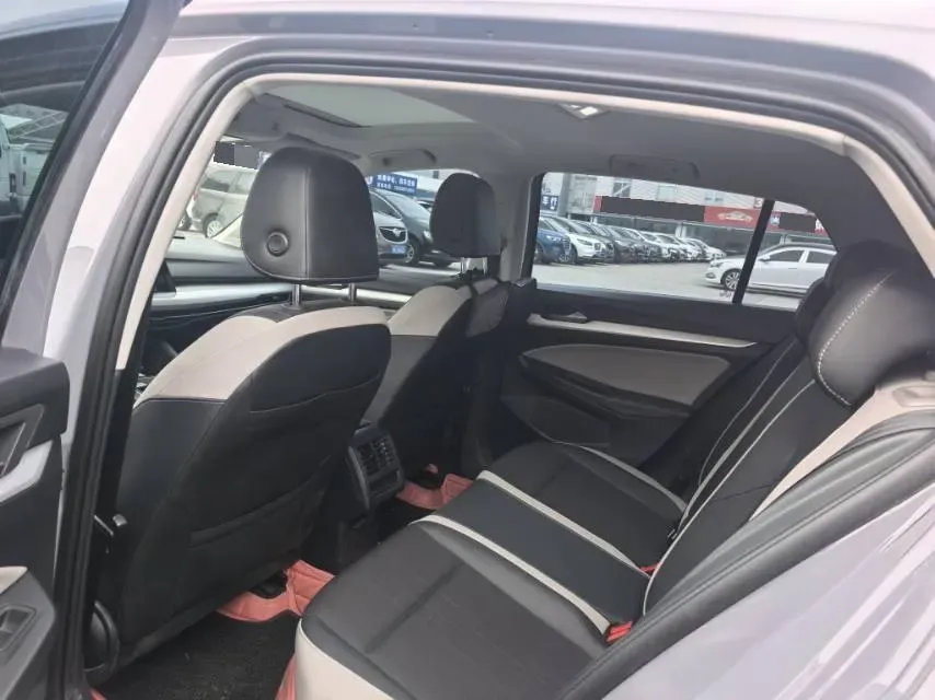 2021 Volkswagen Golf 1.4T 150HP L4 7DCT,autocango,china used car exporter,china ev exporter,chinese used car exporter,chinese used ev exporter