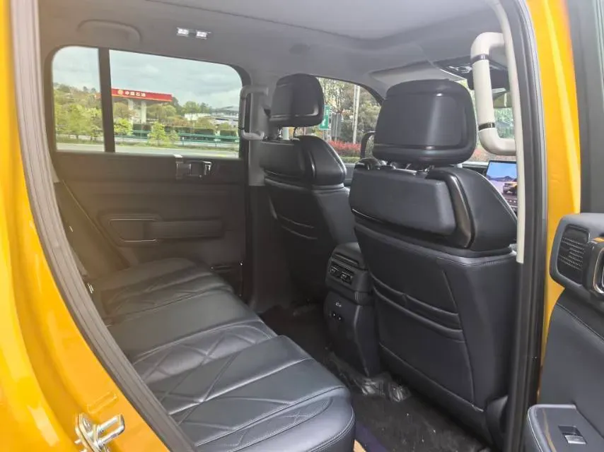 2023 FangChengBao Bao 5 1.5T 194HP L4 E-CVT PHEV 31.8KWH,autocango,china used car exporter,china ev exporter,chinese used car exporter,chinese used ev exporter