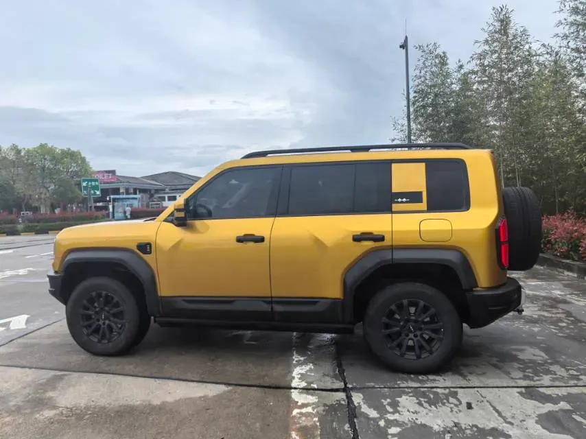 2023 FangChengBao Bao 5 1.5T 194HP L4 E-CVT PHEV 31.8KWH,autocango,china used car exporter,china ev exporter,chinese used car exporter,chinese used ev exporter