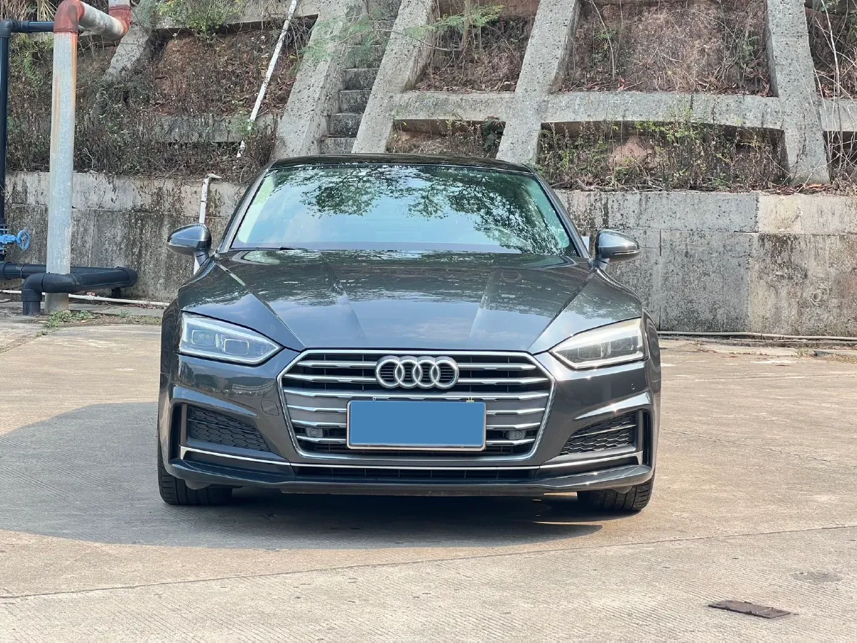 2020 Audi A5 2.0T 190HP L4 7DCT,autocango,china used car exporter,china ev exporter,chinese used car exporter,chinese used ev exporter