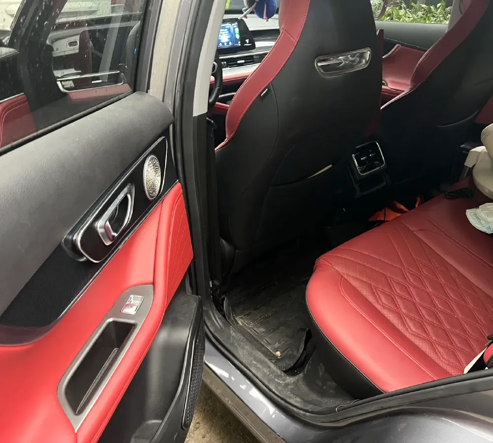 2023 Chery Tiggo 7 Plus 1.5T 184HP L4 7DCT,autocango,china used car exporter,china ev exporter,chinese used car exporter,chinese used ev exporter