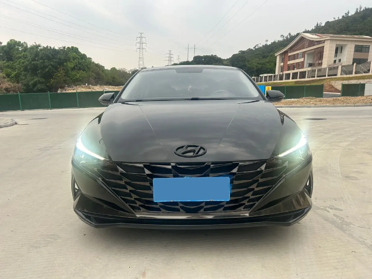 2021 Hyundai Elantra 1.5L 115HP L4 CVT,autocango,china used car exporter,china ev exporter,chinese used car exporter,chinese used ev exporter