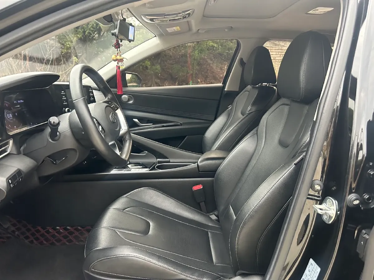 2021 Hyundai Elantra 1.5L 115HP L4 CVT,autocango,china used car exporter,china ev exporter,chinese used car exporter,chinese used ev exporter