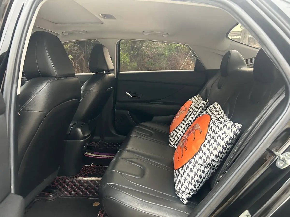 2021 Hyundai Elantra 1.5L 115HP L4 CVT,autocango,china used car exporter,china ev exporter,chinese used car exporter,chinese used ev exporter