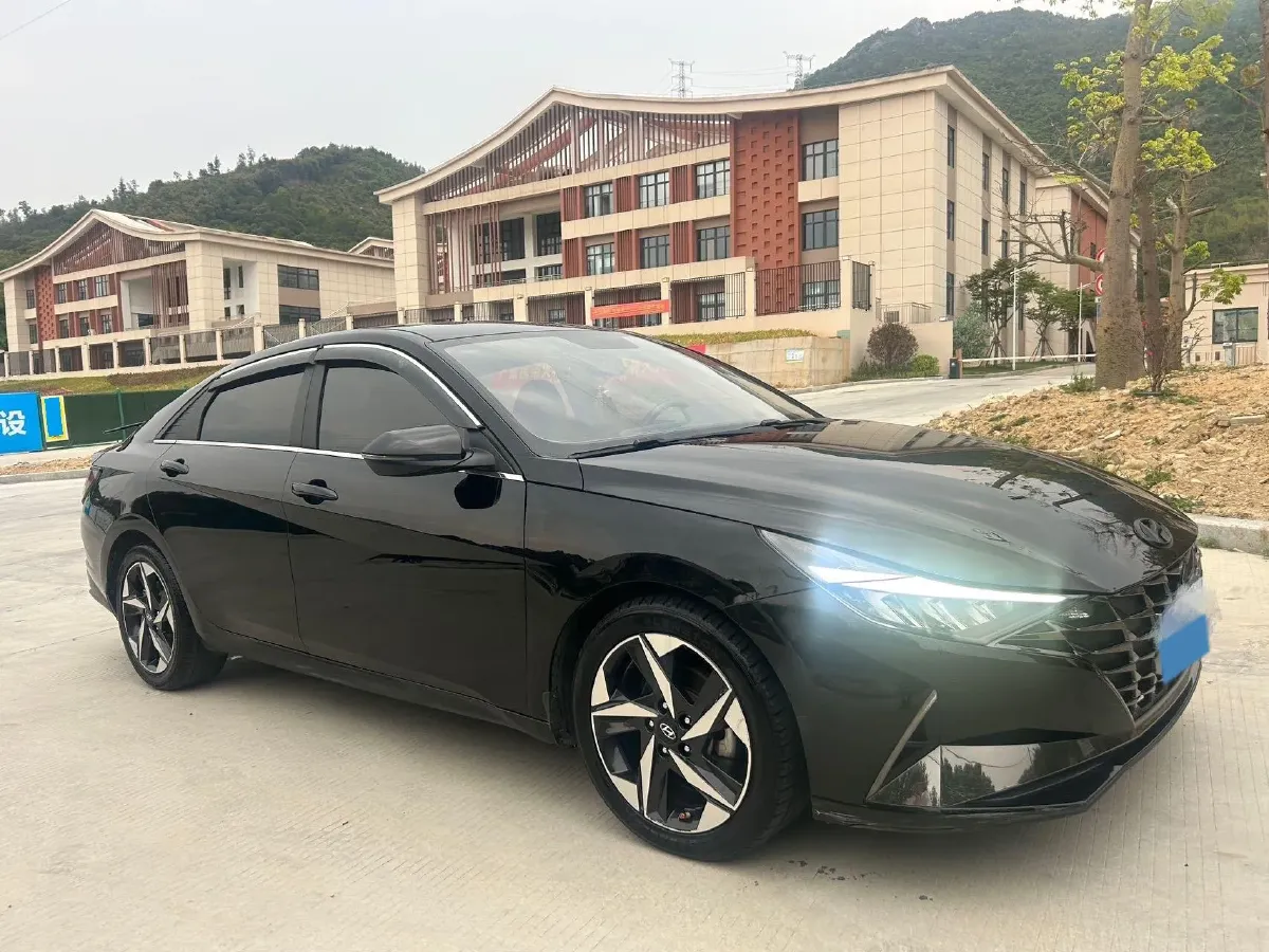 2021 Hyundai Elantra 1.5L 115HP L4 CVT,autocango,china used car exporter,china ev exporter,chinese used car exporter,chinese used ev exporter