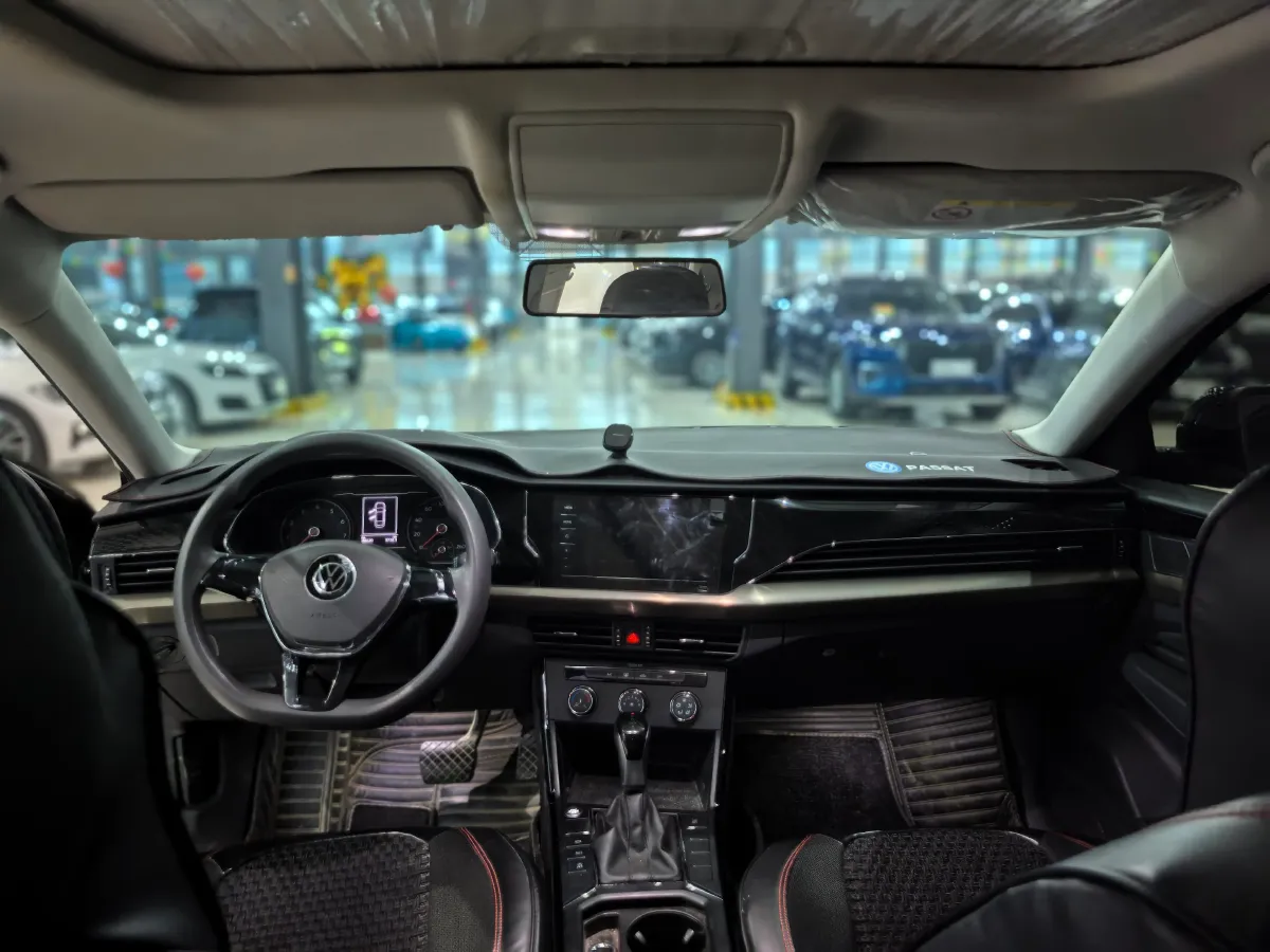 2020 Volkswagen Passat 1.4T 150HP L4 7DCT,autocango,china used car exporter,china ev exporter,chinese used car exporter,chinese used ev exporter